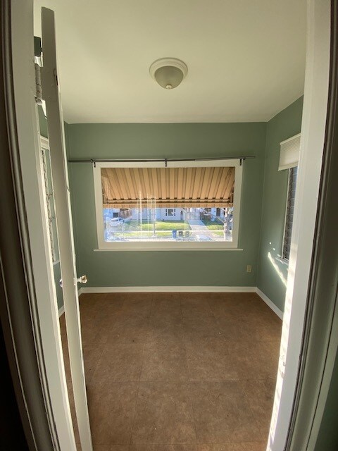 Office/Bonus room - 1140 S Hudson Ave