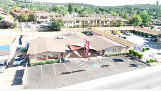 Building Photo - 807 S Beeline Hwy