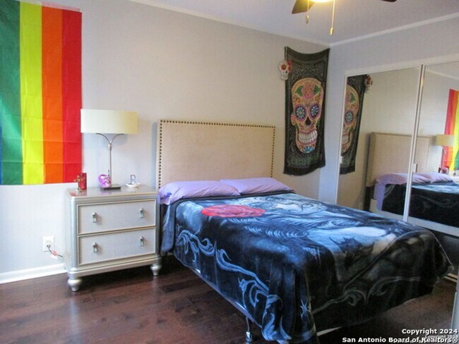 Foto del edificio - 4839 Brandeis St