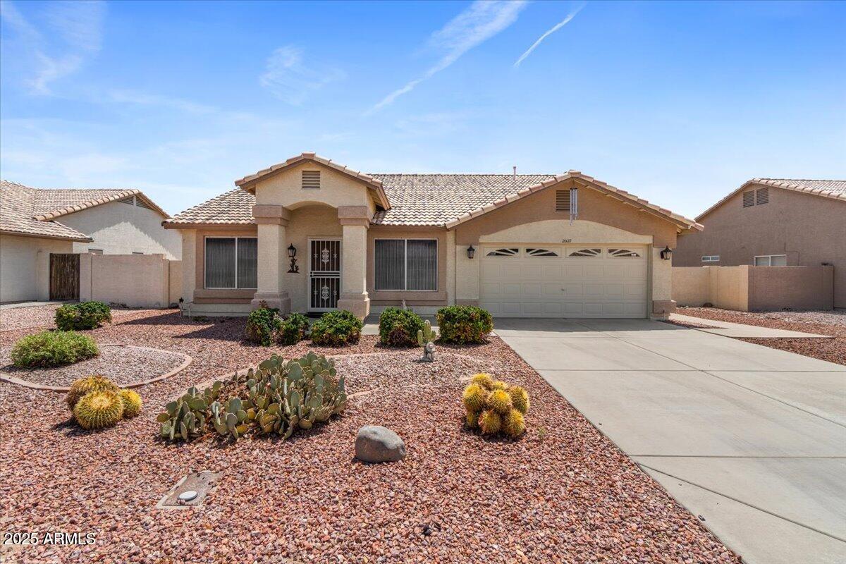 Primary Photo - 20127 N 109th Dr