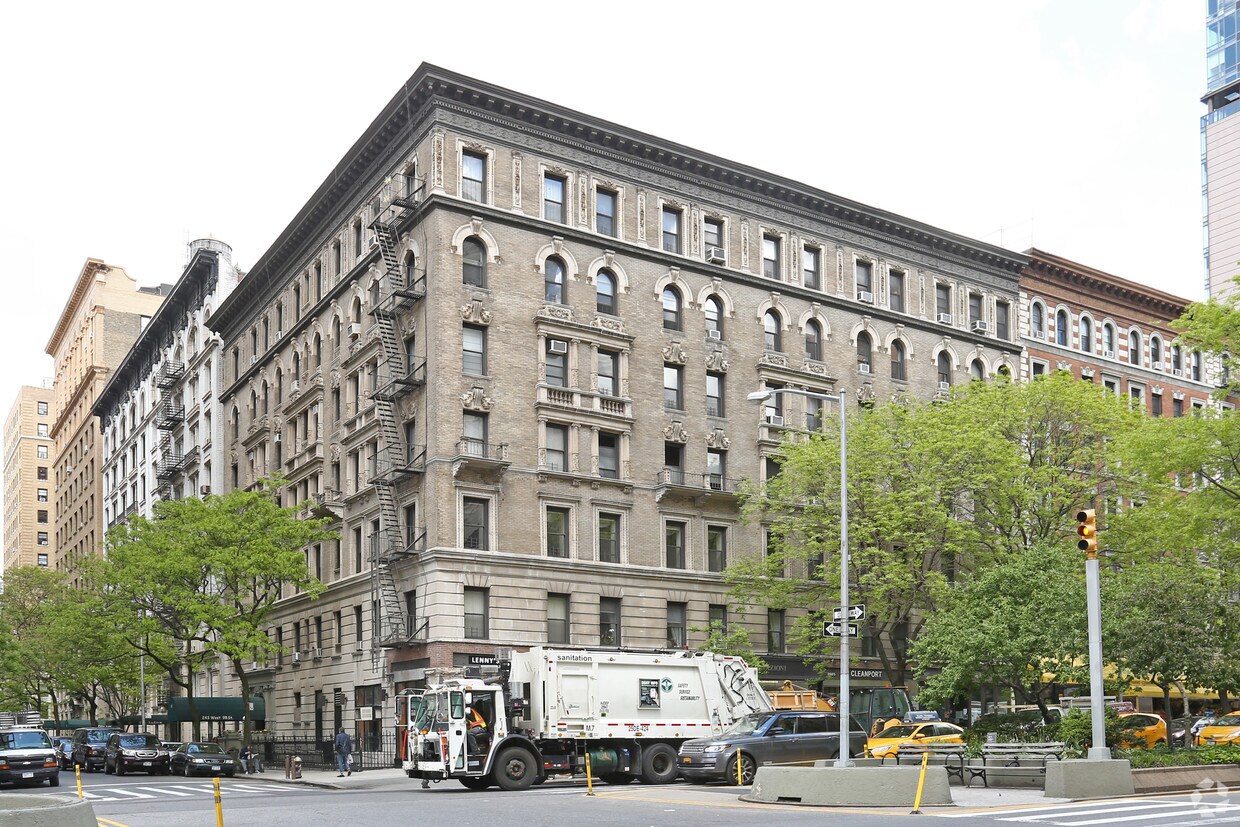 Primary Photo - 2601-2607 Broadway
