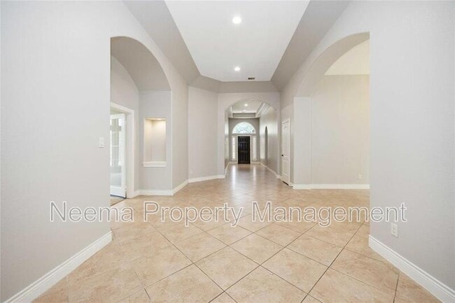 Building Photo - 2423 Rosillos Peak Dr