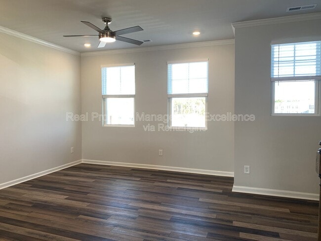 Building Photo - 473 Carolina Spgs Blvd