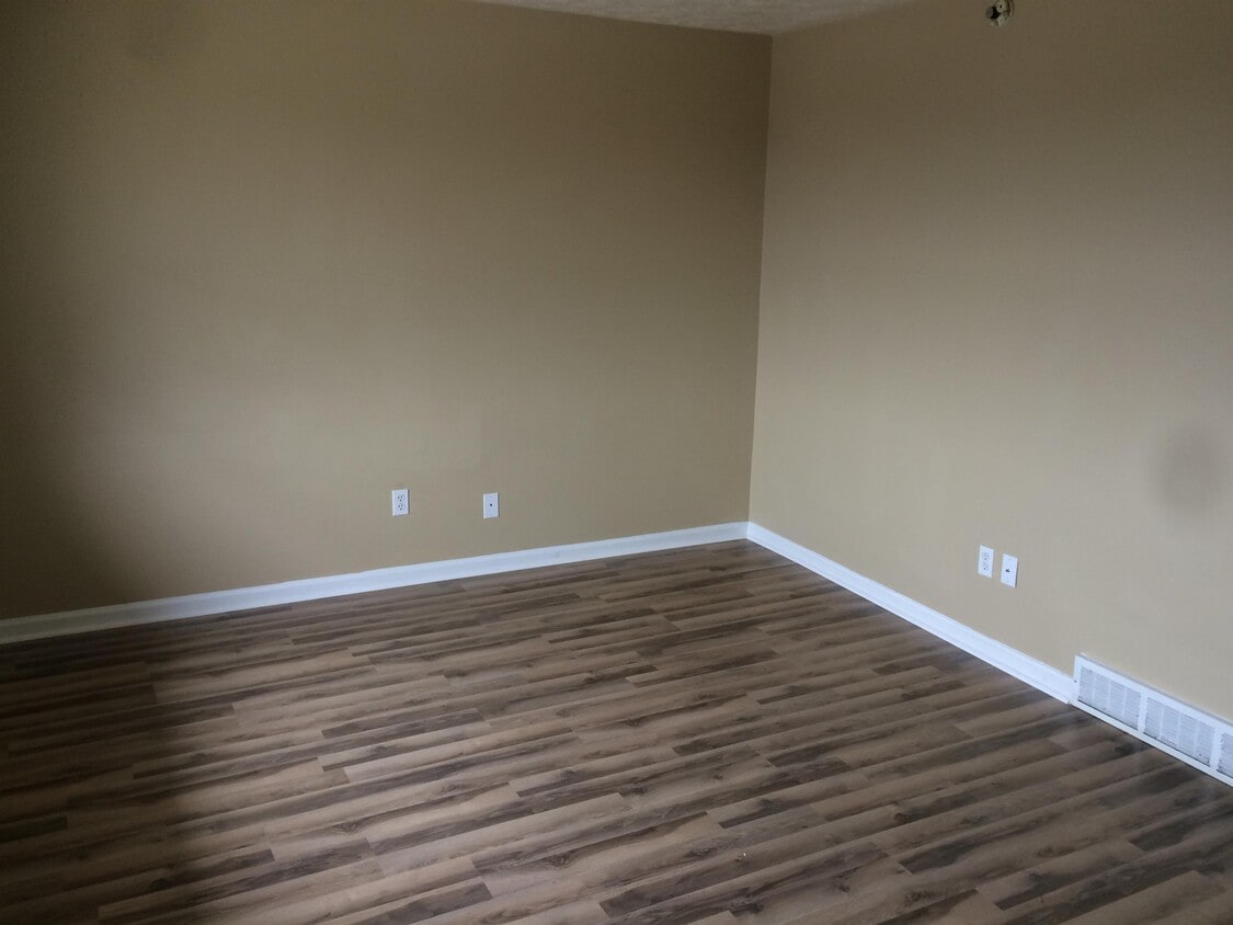 902 Villa Dr Unit 6, Richmond, KY 40475 Room for Rent in Richmond, KY