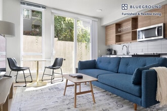 Building Photo - 2222 15th Ave W