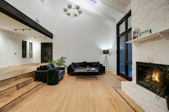 Foto del edificio - 3909 Ranch Creek Dr