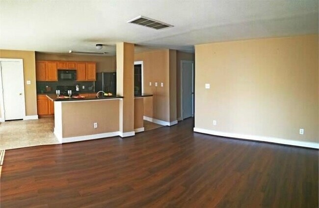 Foto del edificio - 1035 Grassy View Dr