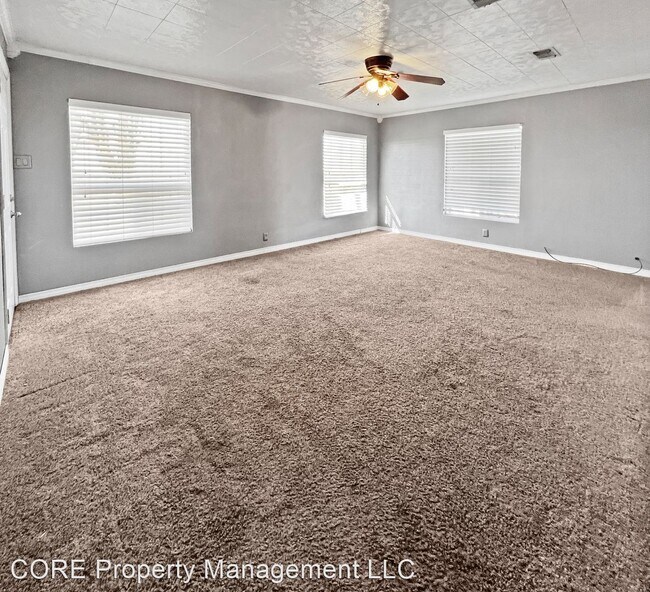 Building Photo - 2 br, 1 bath House - 3716 Reed Road