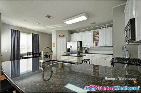 Building Photo - 16845 Tortoise St
