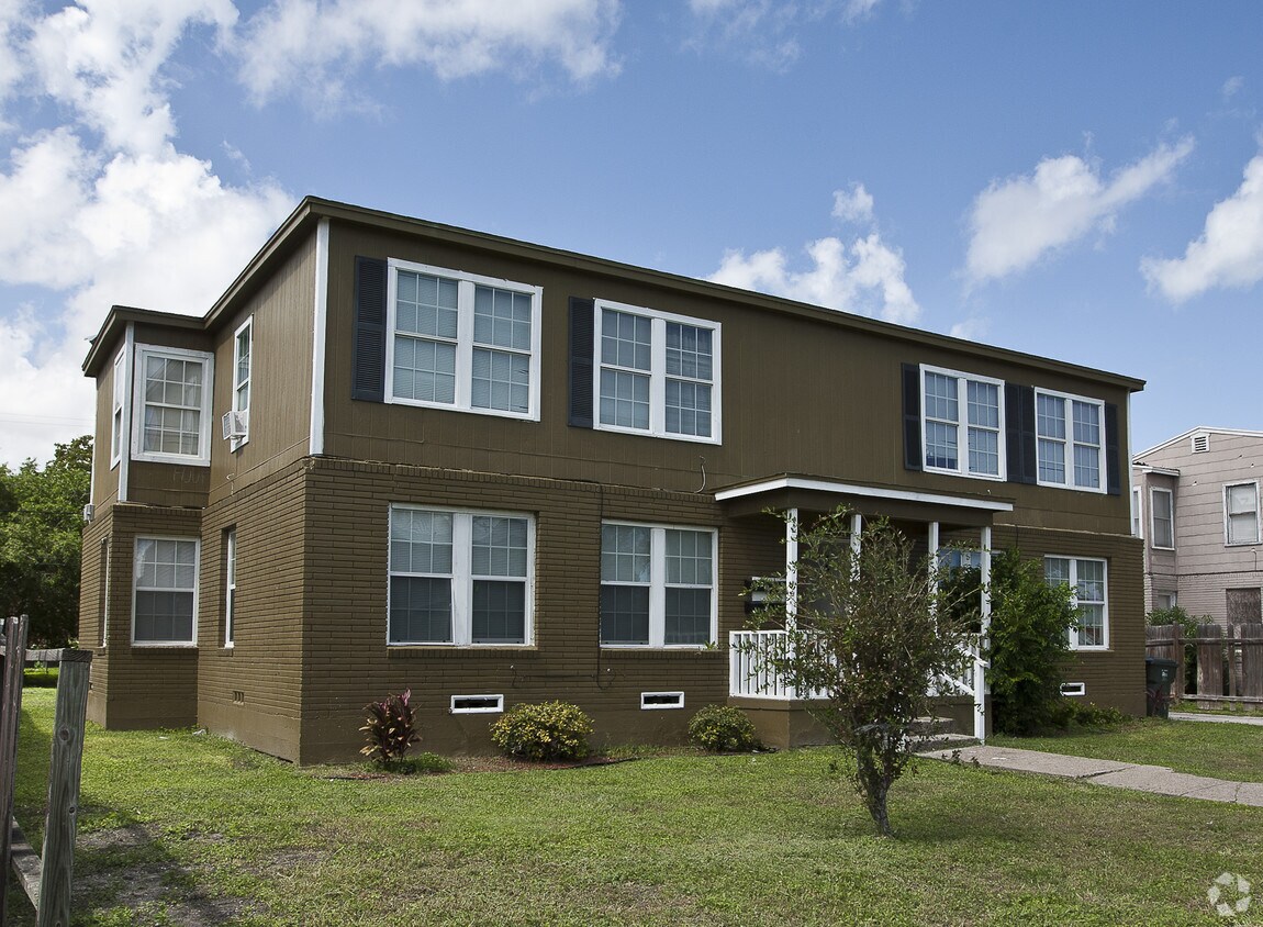Building Photo - 620 Glazebrook St