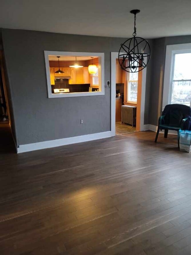 Building Photo - 75 Tuxedo Plz