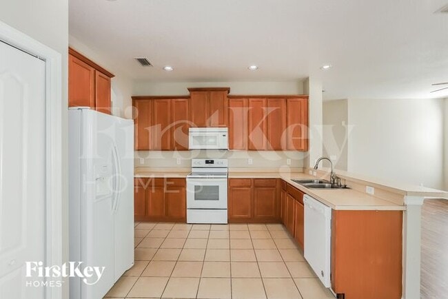 Foto del edificio - 8636 Sandy Plains Dr