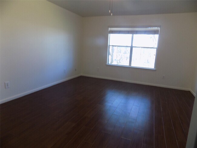 Foto del edificio - 1918 Appleton Dr