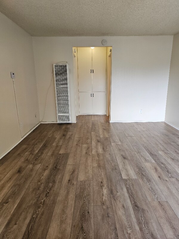 Foto del edificio - 1135 W I St