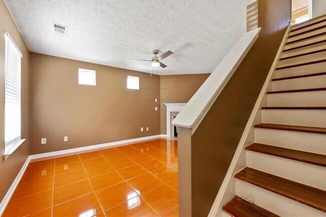 Foto del edificio - 5125 Sky Ridge Way
