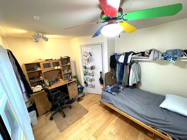 Foto del edificio - 2605 Oaklawn Ave