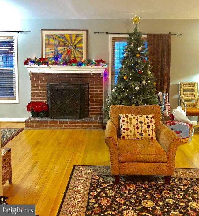 601 Broad Creek Dr, Fort Washington, MD 20744 House Rental in Fort