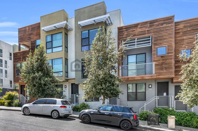 Building Photo - 284 Friedell St