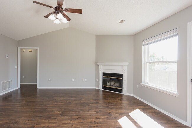Building Photo - 6299 W El Paso Dr