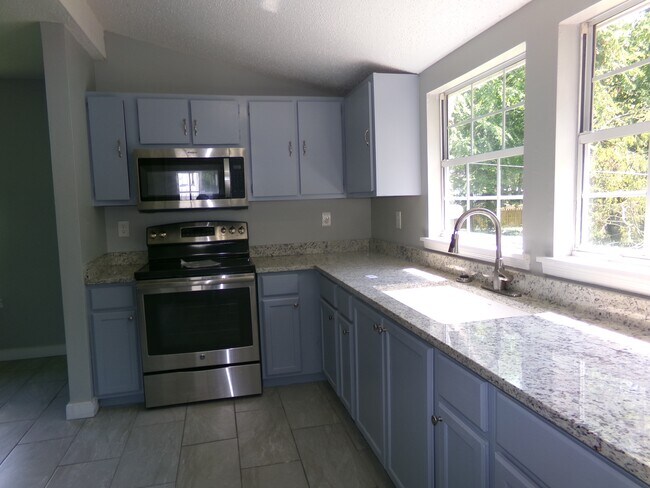 Building Photo - 8211 5th Ave N