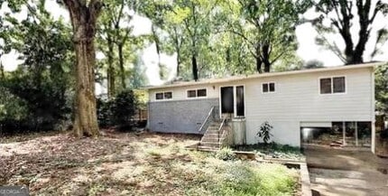 Building Photo - 3591 Raymond Dr