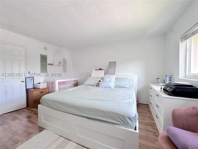 Foto del edificio - 8600 SW 67th Ave