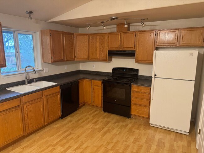 Foto del edificio - Great Single level home!