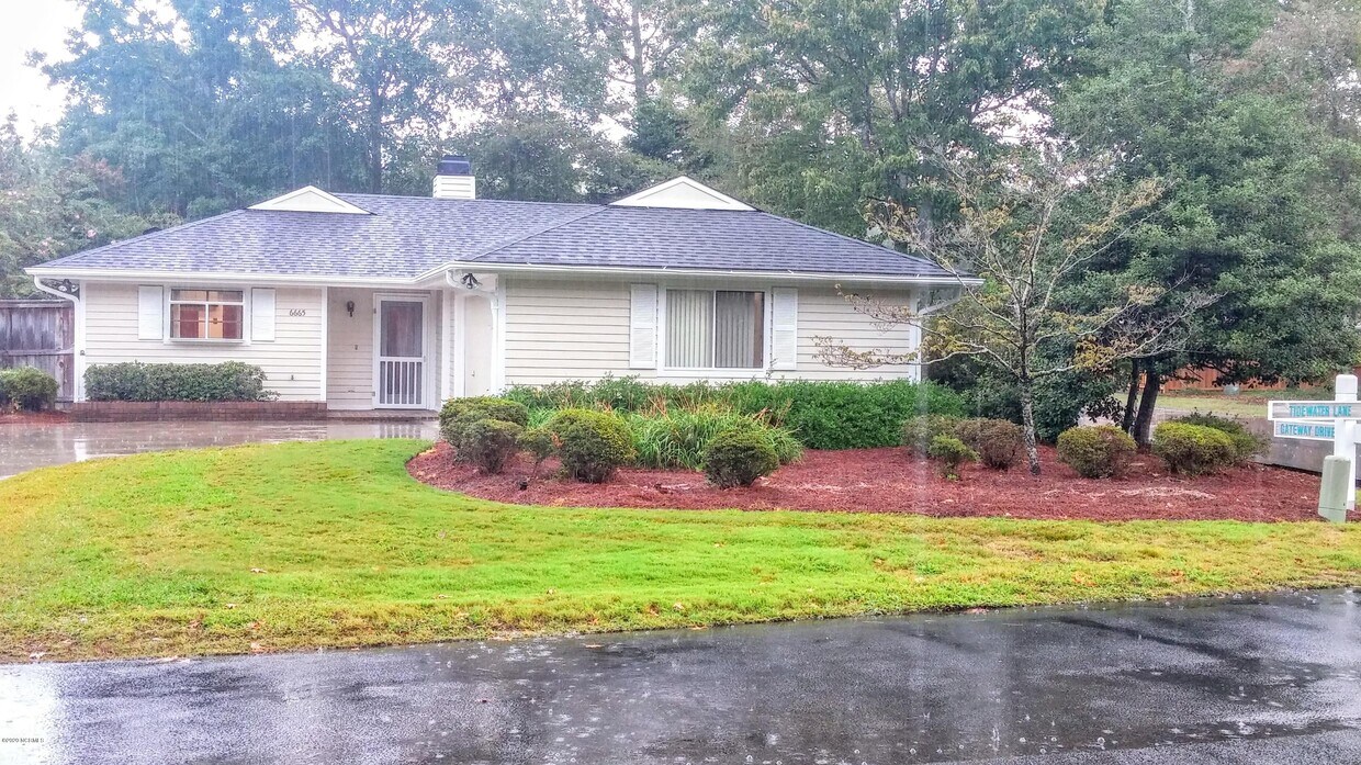 Primary Photo - 6665 Tidewater Ln