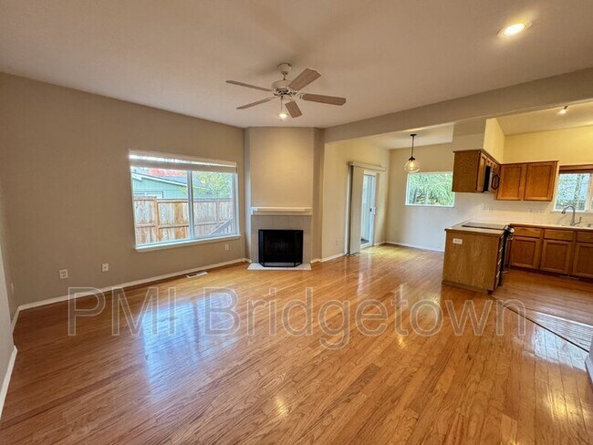 Foto del edificio - 8401 SW Monica Ct