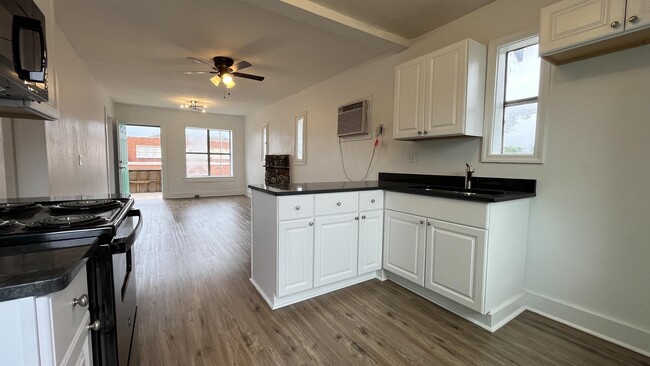 Foto del edificio - 214 N 19th St