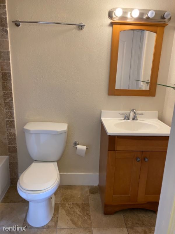 Building Photo - 1 br, 1 bath Apartment - 13100 sw 92 ave