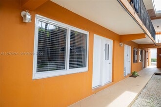 Building Photo - 7901 SW 64th St