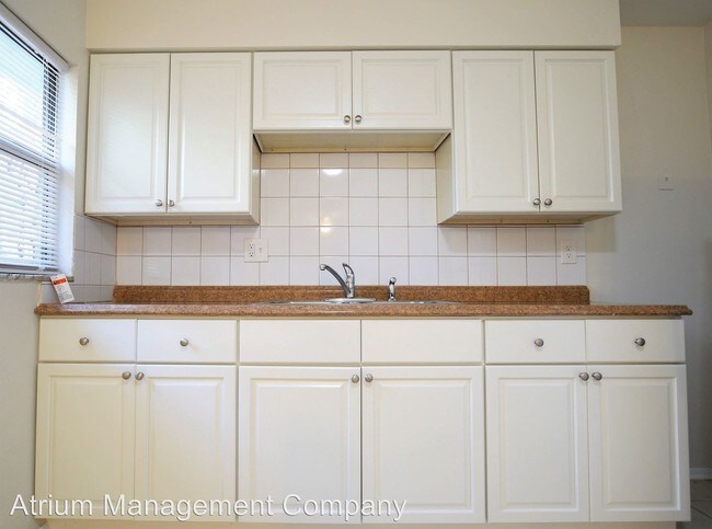 Building Photo - 3 br, 2 bath House - 405 Andes Avenue