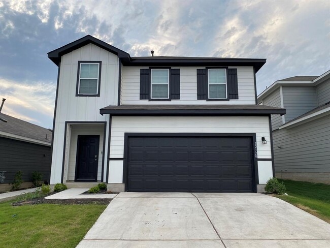 Building Photo - 12320 Silversmith Ln