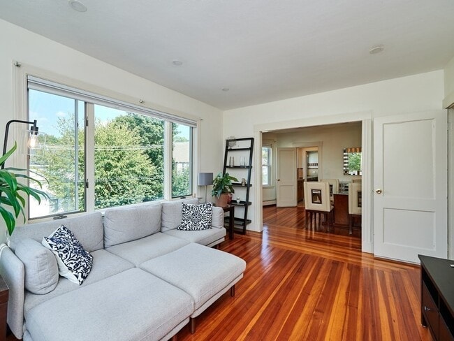 Living Room - 197 Beech St