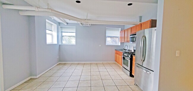 Foto del edificio - 4891 N Paulina St