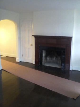 Photo - 2530 E 7th St House