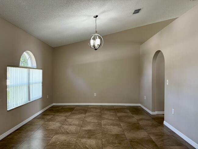 Photo - 1924 Maury Rd (St. Cloud, FL) House