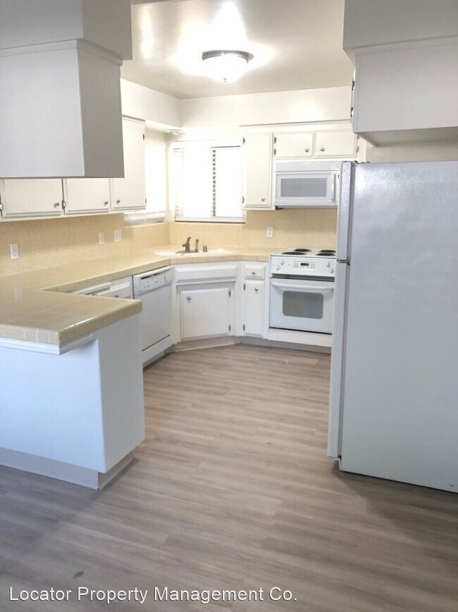 Building Photo - 3 br, 2 bath House - 5901 Crestmore St