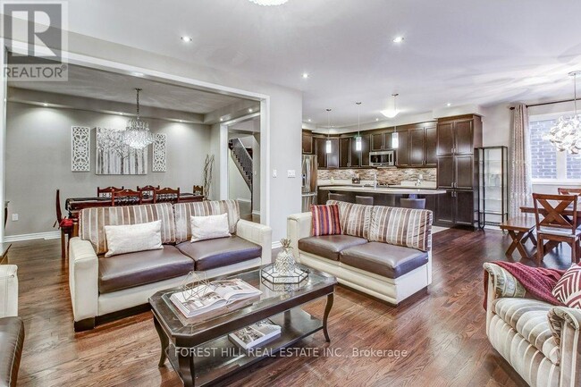 Building Photo - 949 Kelman Ct