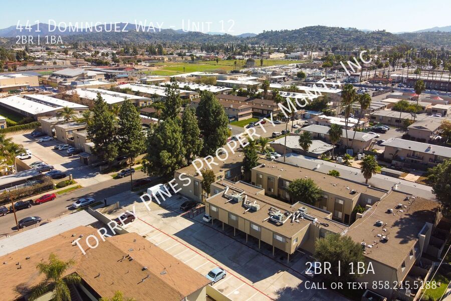 Primary Photo - Beautiful 2 Bedroom in El Cajon with Parki...