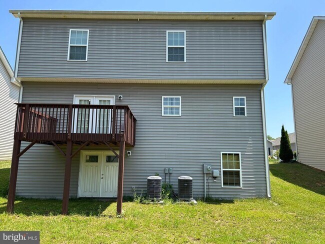 Foto del edificio - 8366 Leighburn Dr