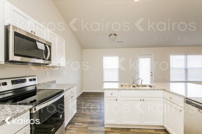 Building Photo - 1245 Amberlight Circle