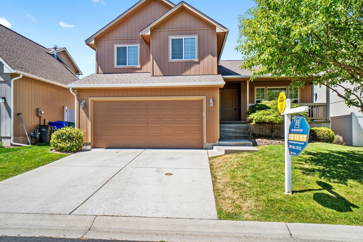 Foto principal - Beautiful Single Family Home Located on Th...