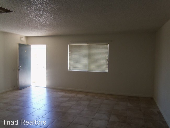 Building Photo - 6650 Maricopa Dr