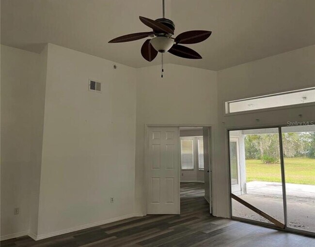 Foto del edificio - 3335 La Salle Ave