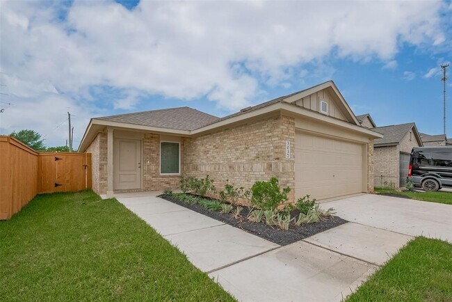 Building Photo - 3037 Dawn Sound Dr