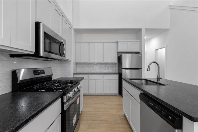 Foto del edificio - 717 Sun Meadows Loop