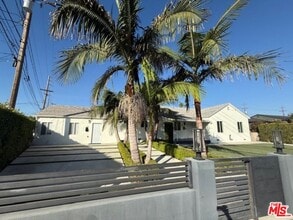 Building Photo - 1411 N Avon St