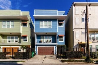 Building Photo - 1504 Colorado St